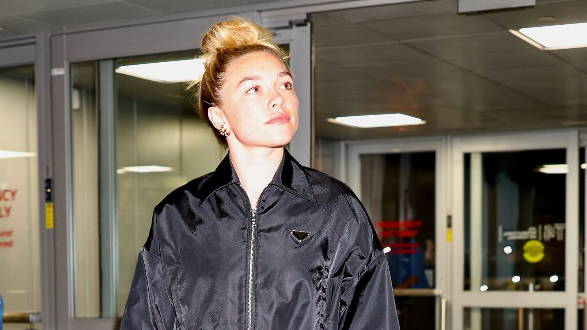 Hold the Black Ankle Boots—Florence Pugh's Airport Shoes Are Way More Trendy