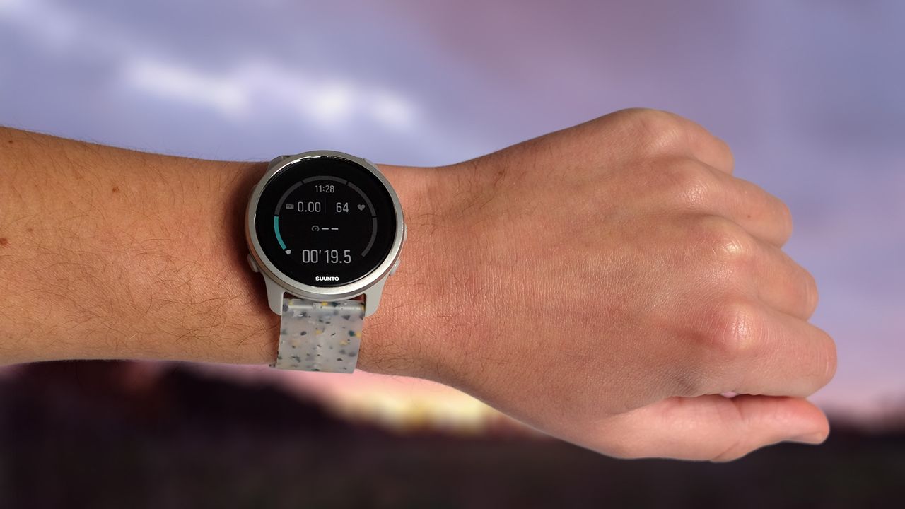 Suunto 5 Peak smartwatch