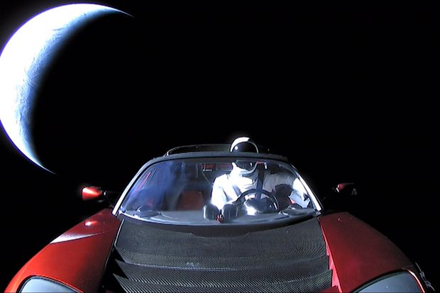 tesla roadster and starman