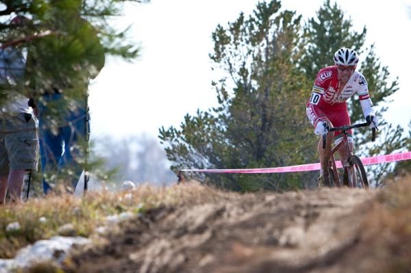 Troy Wells (Clif Bar) on his way into the last lap.