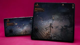 Android Game comparison of smaller screen versus foldable screen using Google Pixel 7a smartphone and Honor Magic V2 foldable phone using Diablo Immortal.