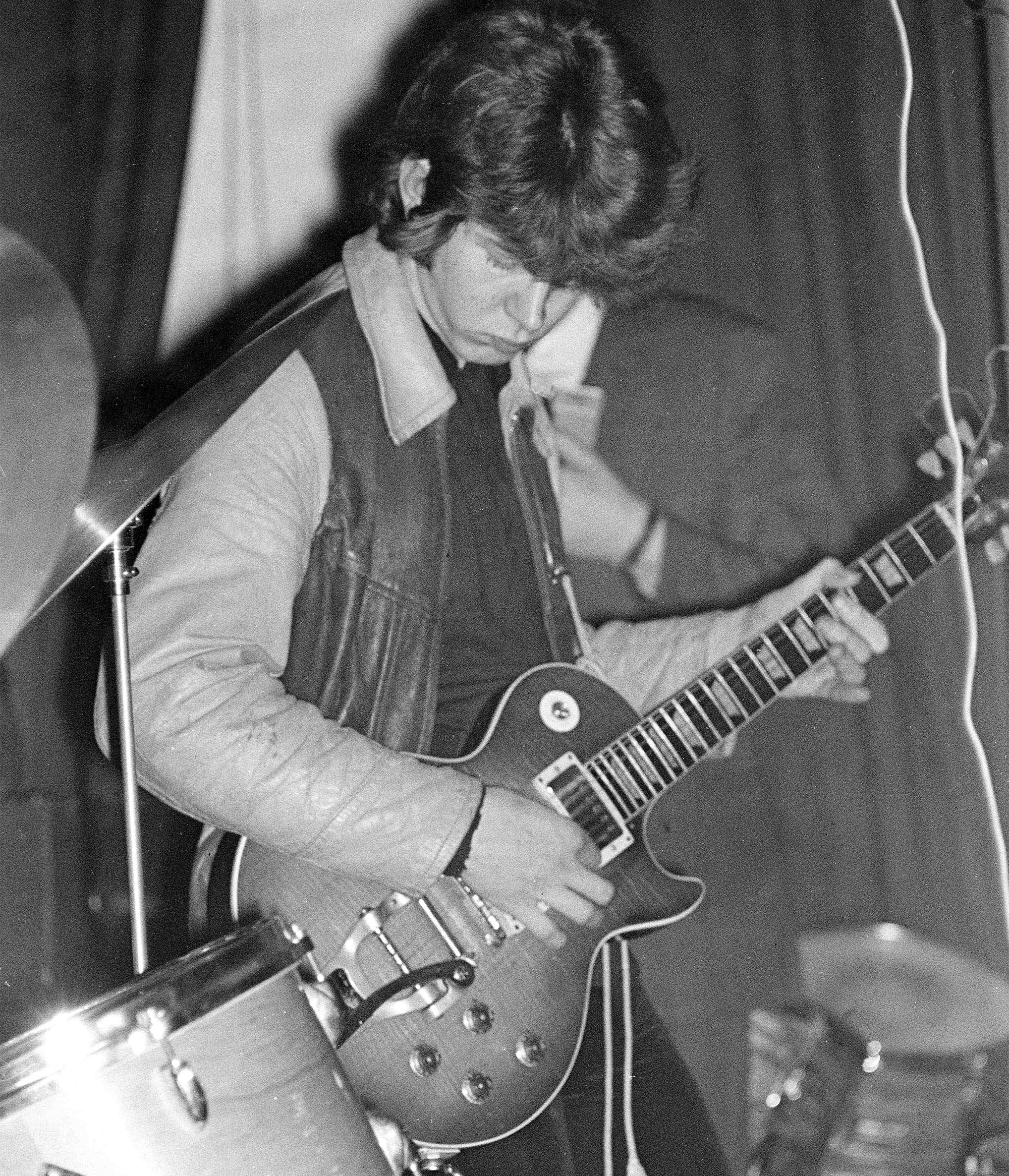 Mick Taylor plays the 1959 Gibson Les Paul he purchased from Keith Richards during a 1968 performance with John Mayall's Bluesbreakers, at the Gladsaxe Teen Club in Copenhagen, Denmark