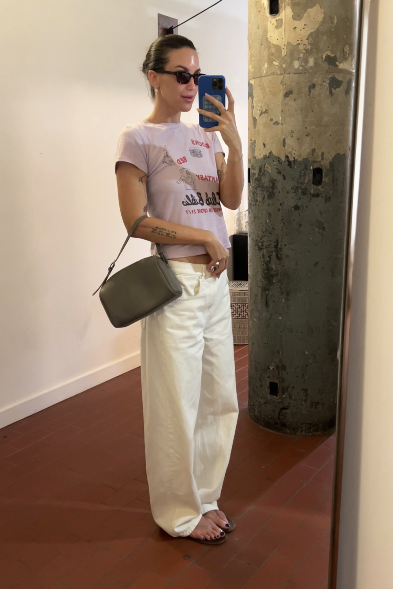 Personal stylist Anna Baldwin modeling unique neutral color trends.