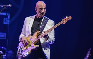 Beat – Tony Levin