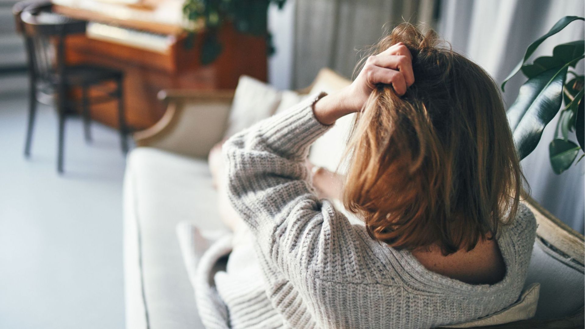 A stressed woman: stress vs anxiety