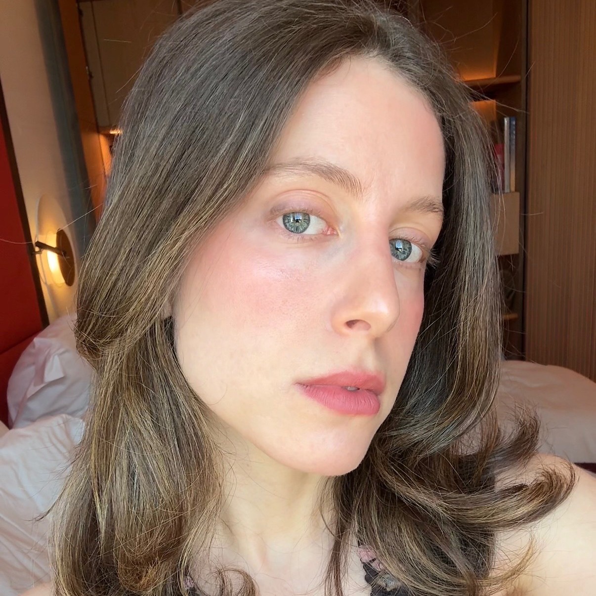 Jamie Schneider after applying Hourglass's Illusion Luminous Glow Foundation
