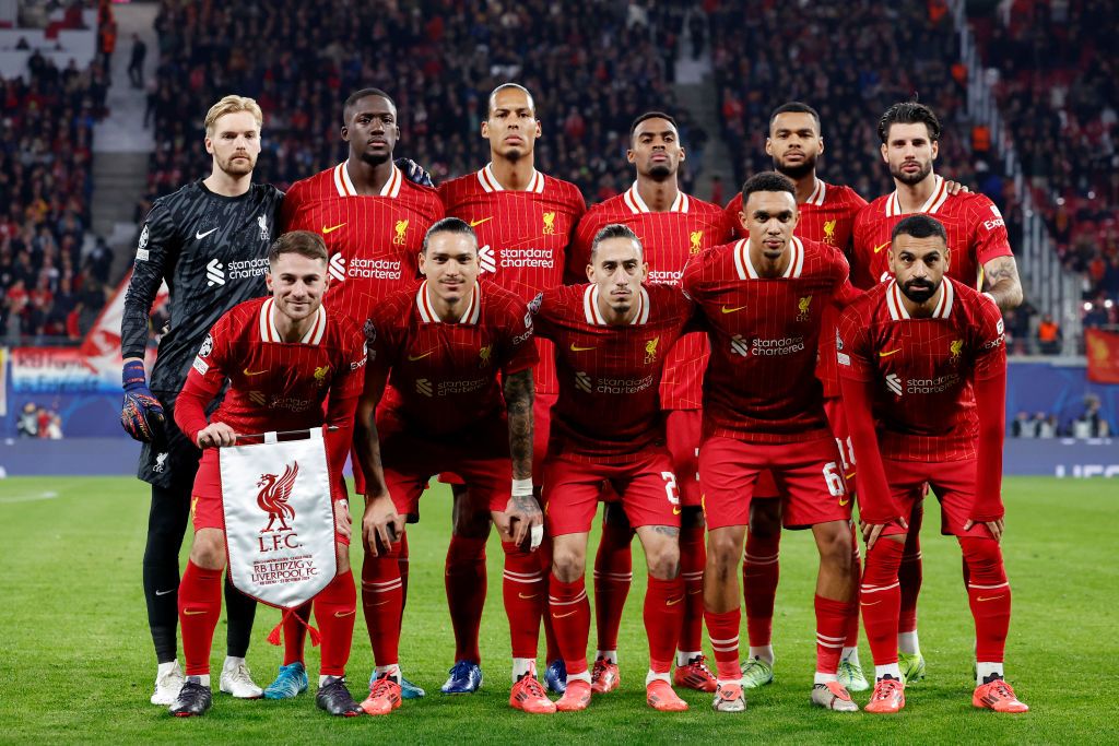 LEIPZIG, GERMANY - OCTOBER 23: Standing: (L-R) Caoimhin Kelleher of Liverpool, Ibrahima Konate of Liverpool, Virgil van Dijk of Liverpool, Ryan Gravenberch of Liverpool, Cody Gakpo of Liverpool, Dominik Szoboszlai of Liverpool, Alexis Mac Allister of Liverpool, Darwin Nunez of Liverpool, Kostas Tsimikas of Liverpool, Trent Alexander Arnold of Liverpool, Mohamed Salah of Liverpool during the UEFA Champions League match between RB Leipzig v Liverpool at the Red Bull Arena on October 23, 2024 in Leipzig Germany (Photo by Rico Brouwer/Soccrates/Getty Images)