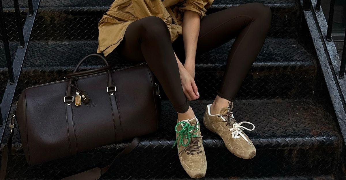 Sorry, Black Leggings—2026 Is All About This Chic New Hue