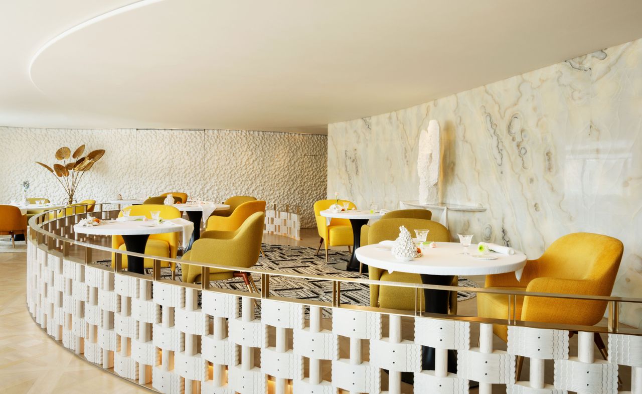 Plenitude restaurant