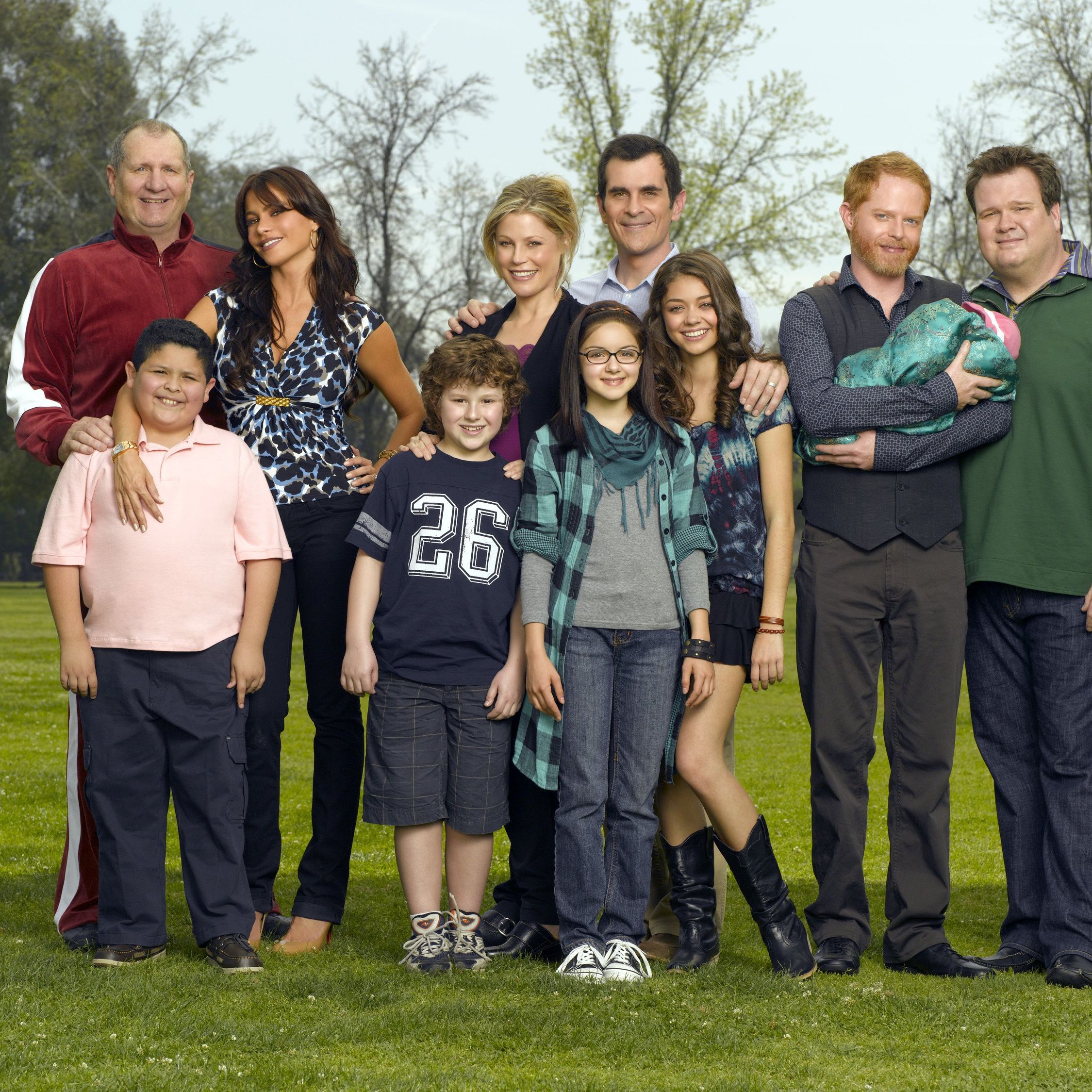 Modern Family: Season 5 Episode 11 Gloria's Blue and Black Stripe Jeans