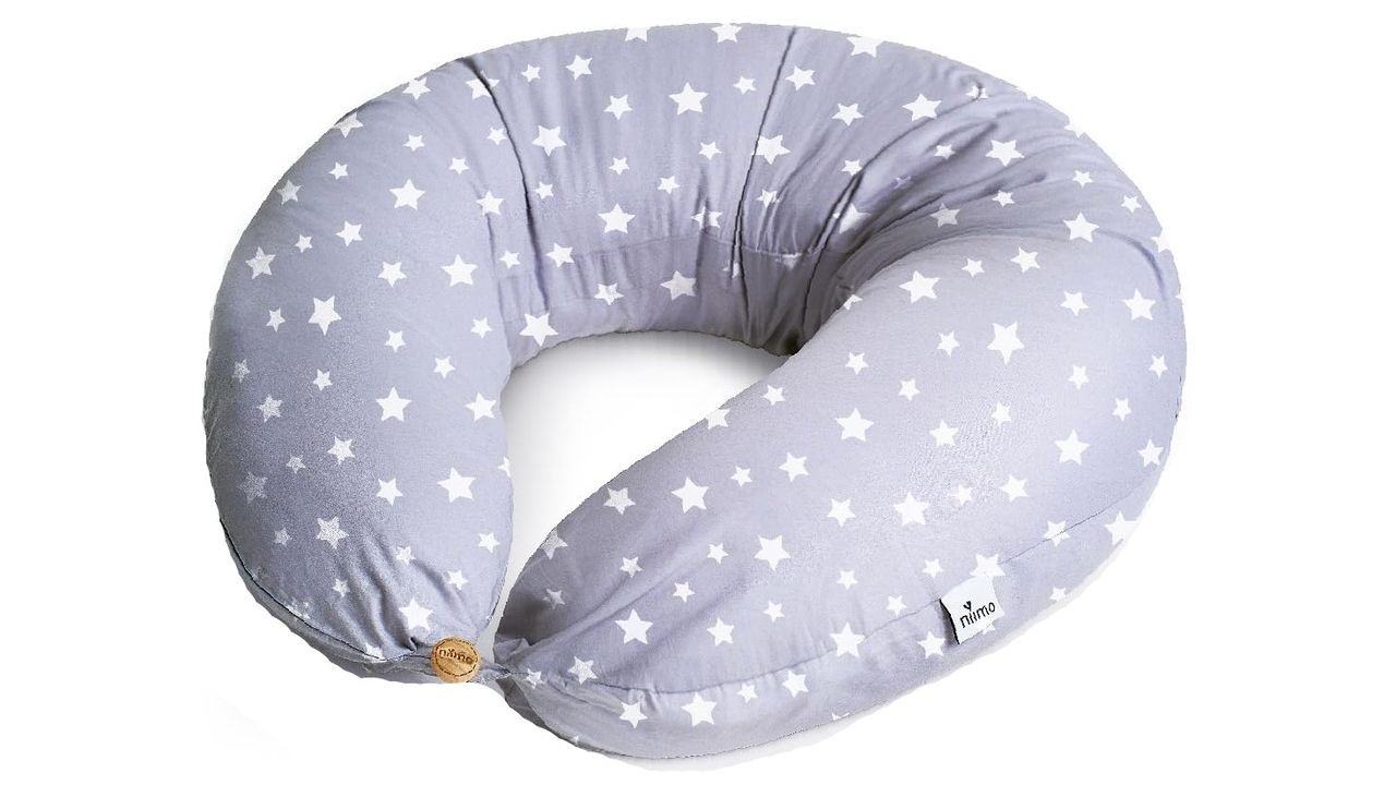 Niimo Pregnancy and Feeding Pillow in grey star print