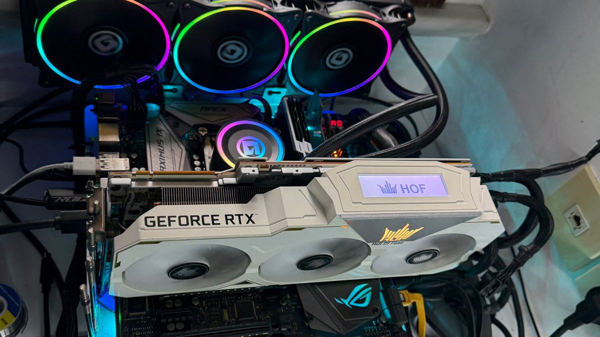 Modder turns RTX 2080 Ti Hall of Fame into a supercharged 900W Titan RTX with transplanted core and memory — fully unlocked TU102 die with a 900W power limit hits 18k on 3DMark TimeSpy Extreme
