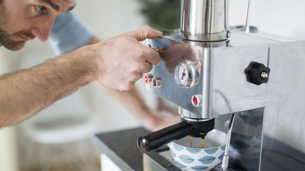 I took a barista class, and these are the most important lessons I learned for making perfect coffee at home