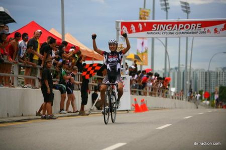 Darren Low (Team Cycleworx) becomes the Singapore national champion for 2010.