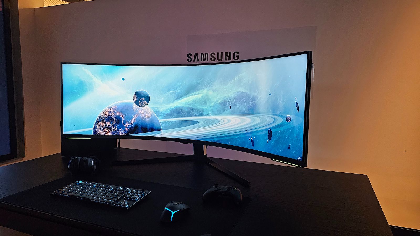Samsung's 57-inch Odyssey Neo G9 DUHD Gaming Monitor U.S.