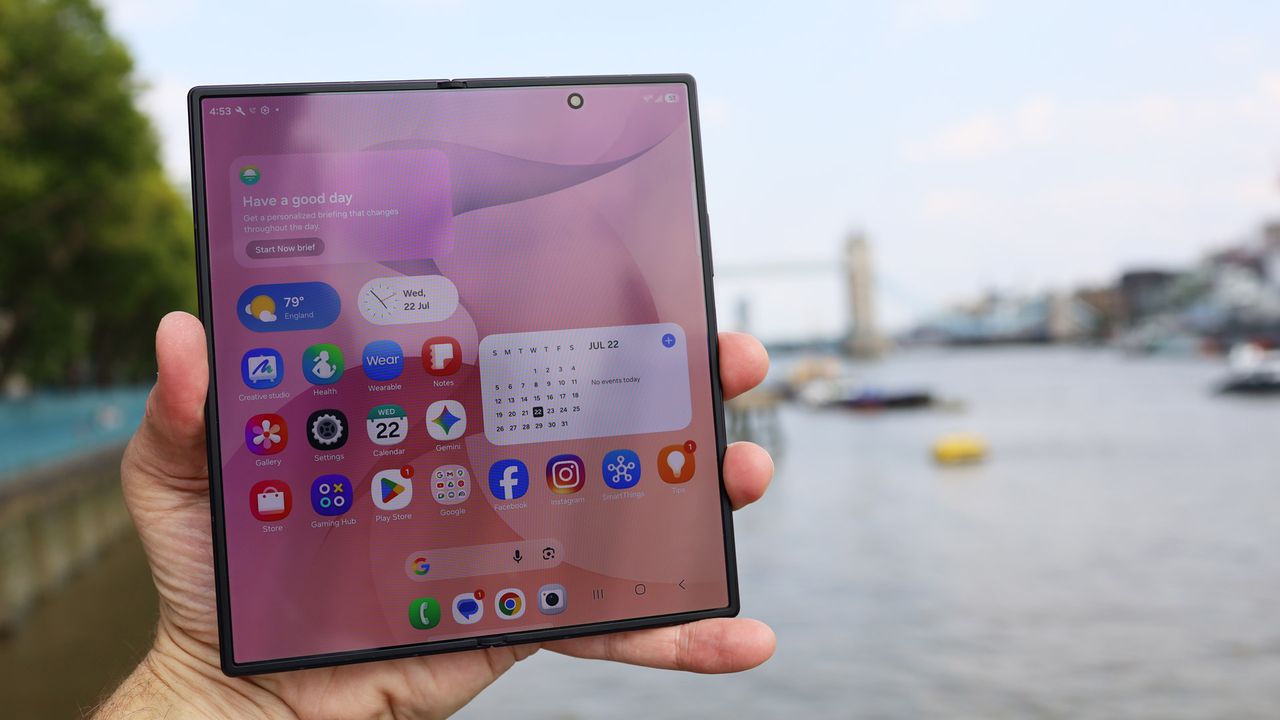 Samsung Galaxy Z Fold 8 Ultra REVIEW