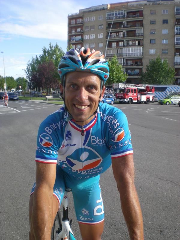 French time trial champion Nicolas Vogondy has signed a two-year contract with Cofidis.