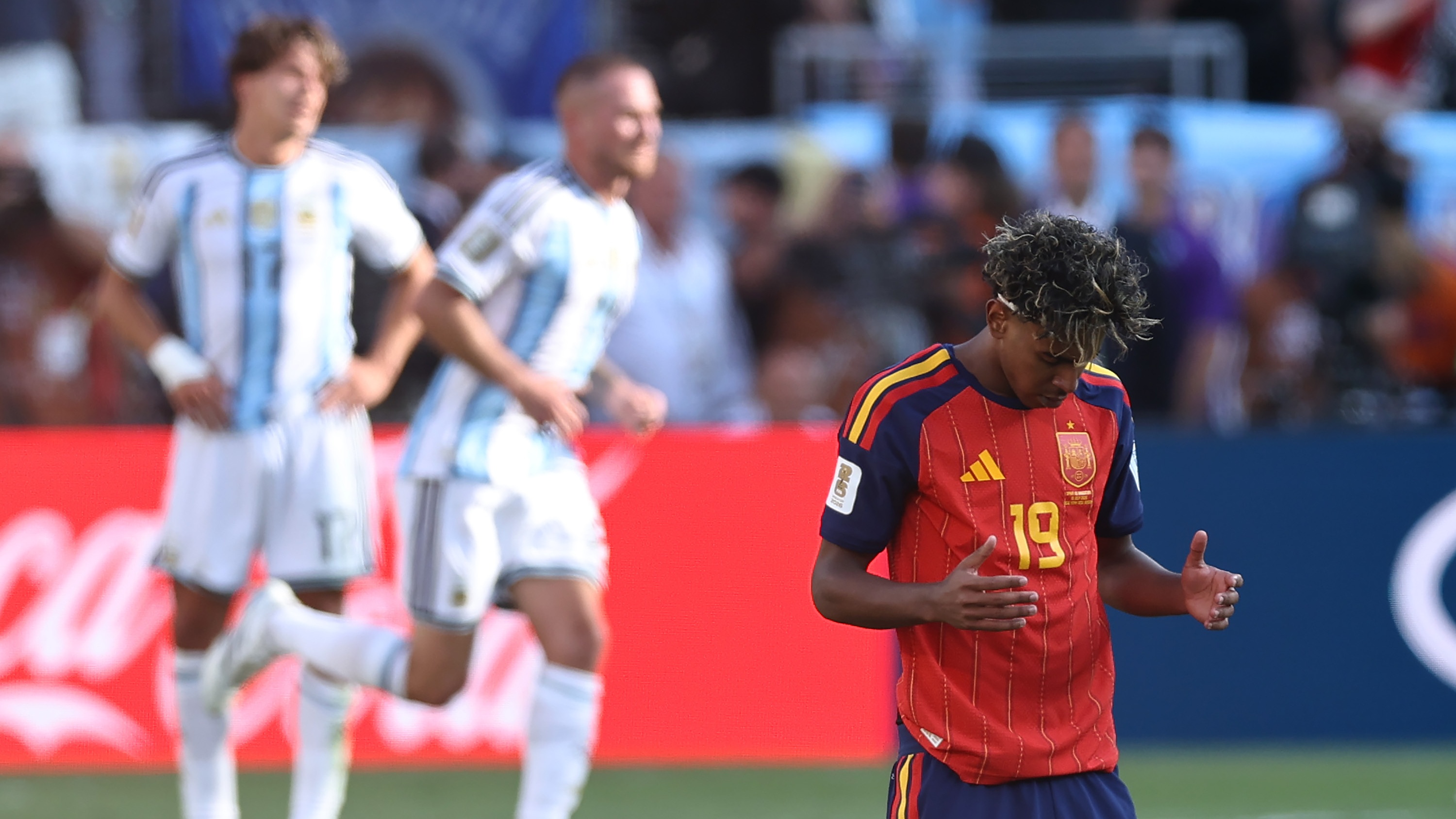 World Cup Final LIVE - Spain vs Argentina free streams, build-up