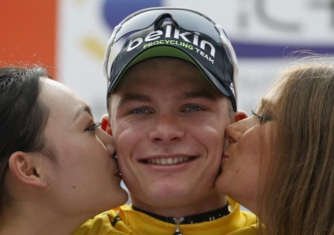 Moreno Hofland (Belkin) enjoys yet another day in the lead