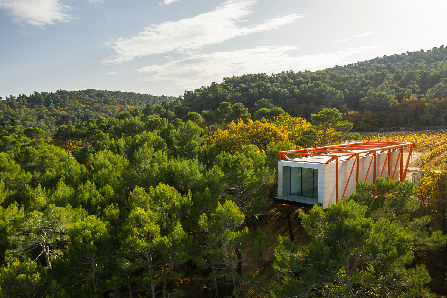 richard rogers: talking buildings exhibition fetauring tThe Drawing Gallery at Château La Coste