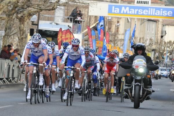 FDJ on the front of the peloton