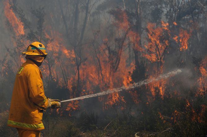 firefighter, wildfires, firefighter safety