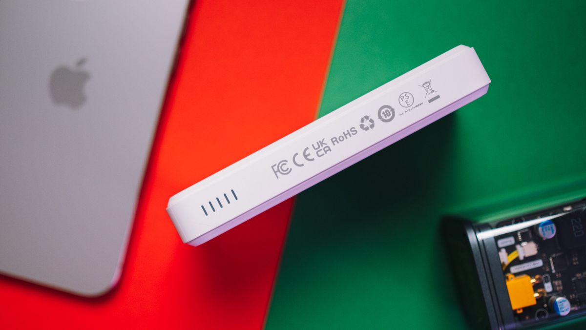 Sharge ICEMAG magnetic power bank review