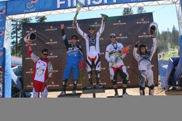 Greg Minnaar (Santa Cruz Syndicate) topped the elite men's podium.