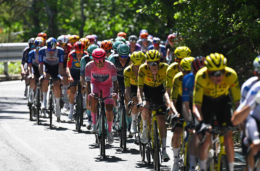 Giro d'Italia stage 12 LIVE: Paul Magnier and Jonathan Milan dropped as stage set for reduced bunch sprint