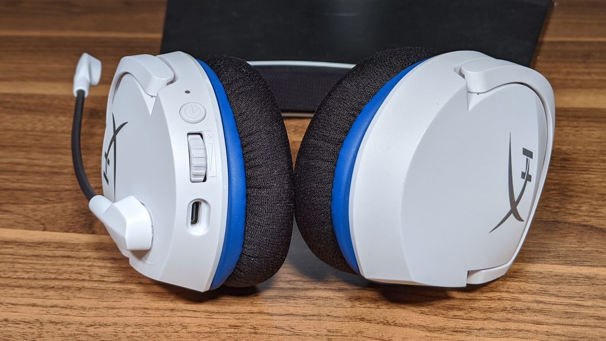 HyperX Cloud Stinger Core Wireless review | Laptop Mag