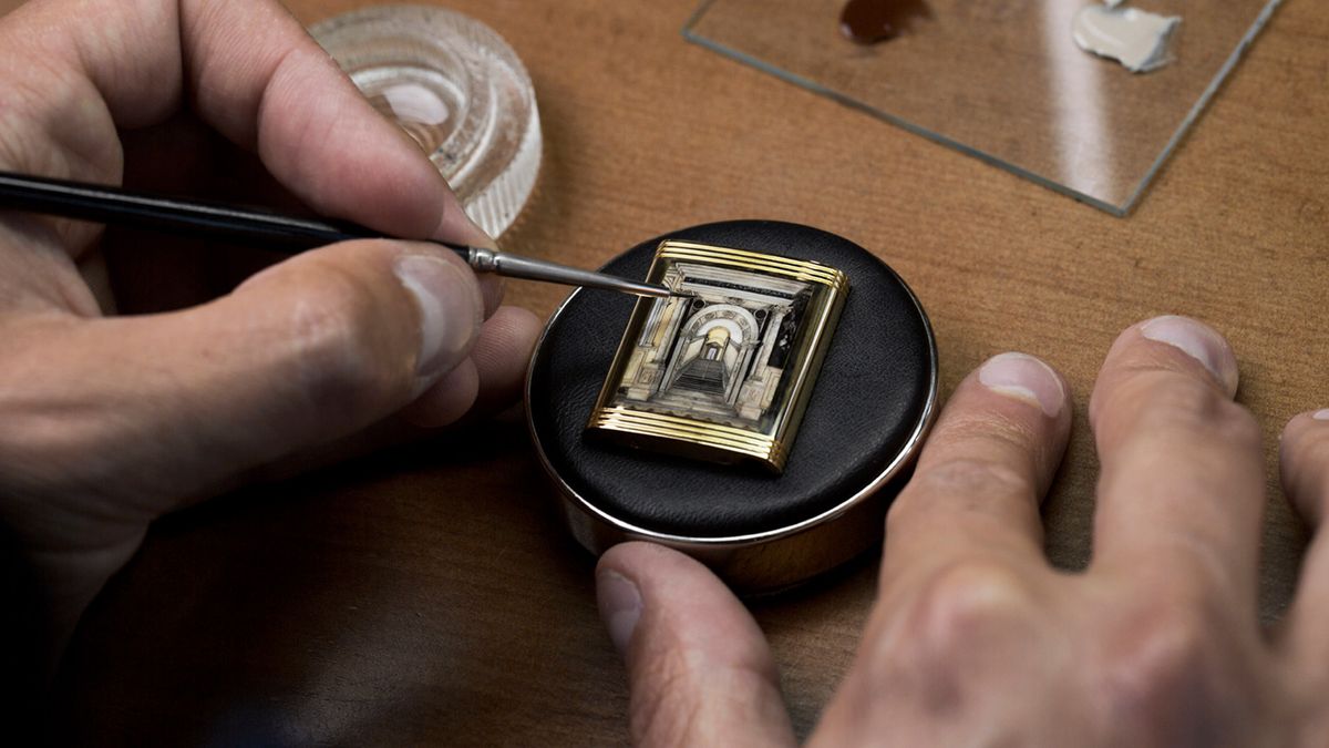 A History Of The Jaeger-lecoultre Reverso At Christie's 