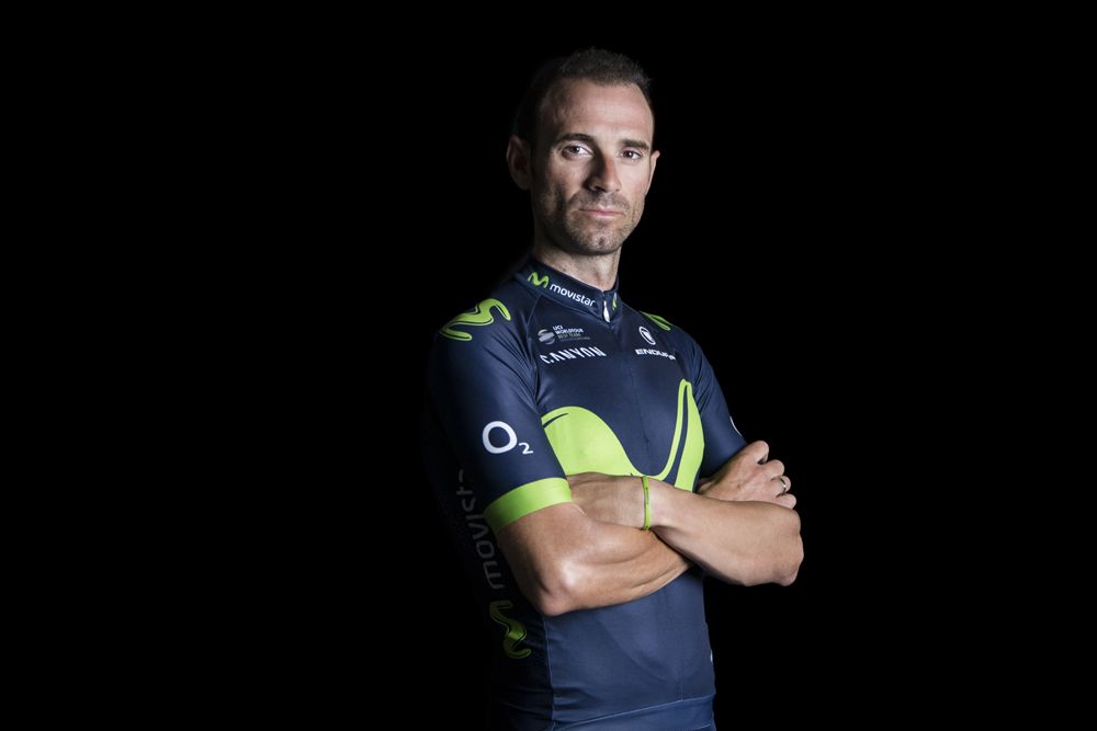 Alejandro Valverde shows off the 2017 Movistar kit