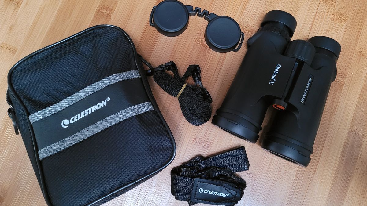 Celestron 10x42 Outland X binoculars review Space