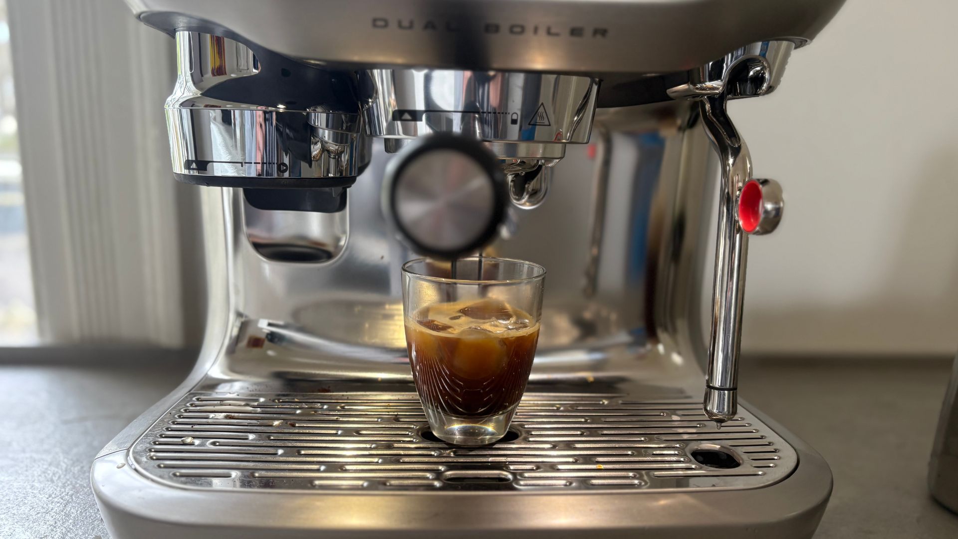 Testing the Sage Oracle Touch Coffee Machine