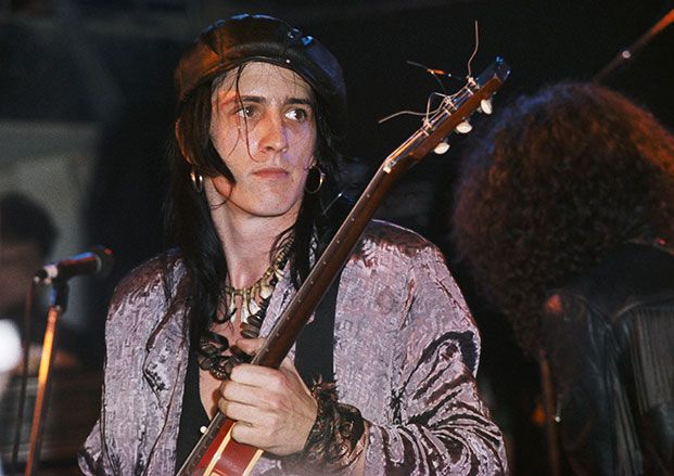 Former GN'R Guitarist Izzy Stradlin Shares Clip of New Song