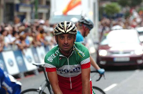 Paolo Bettini (Quick.Step) finishes the stage