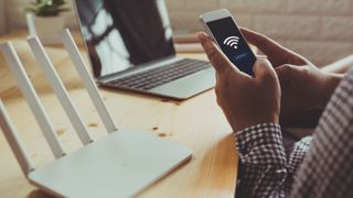 how to see who's using your Wi-Fi