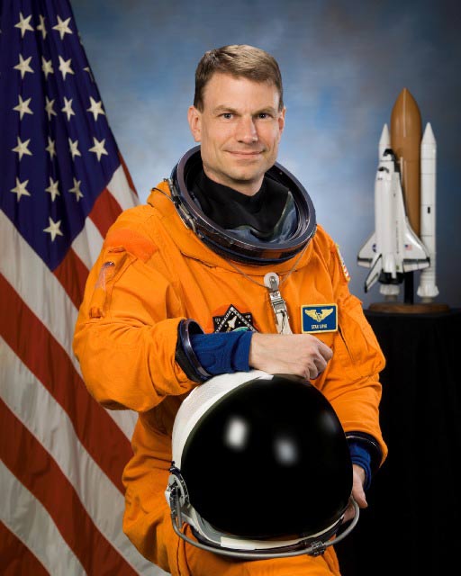 Astronaut Biography: Stanley G. Love