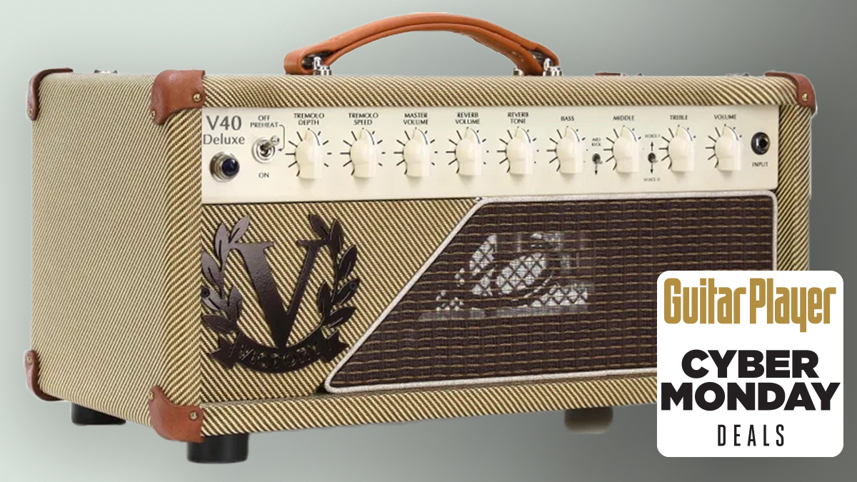 A photo of the Victory Amplification V40 Deluxe The Duchess head — Sweetwater Special Edition tweed model