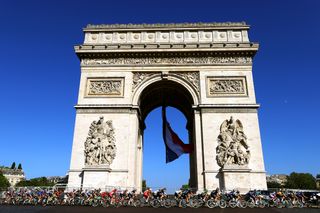 The Tour de France passes the Arc de Triomphe