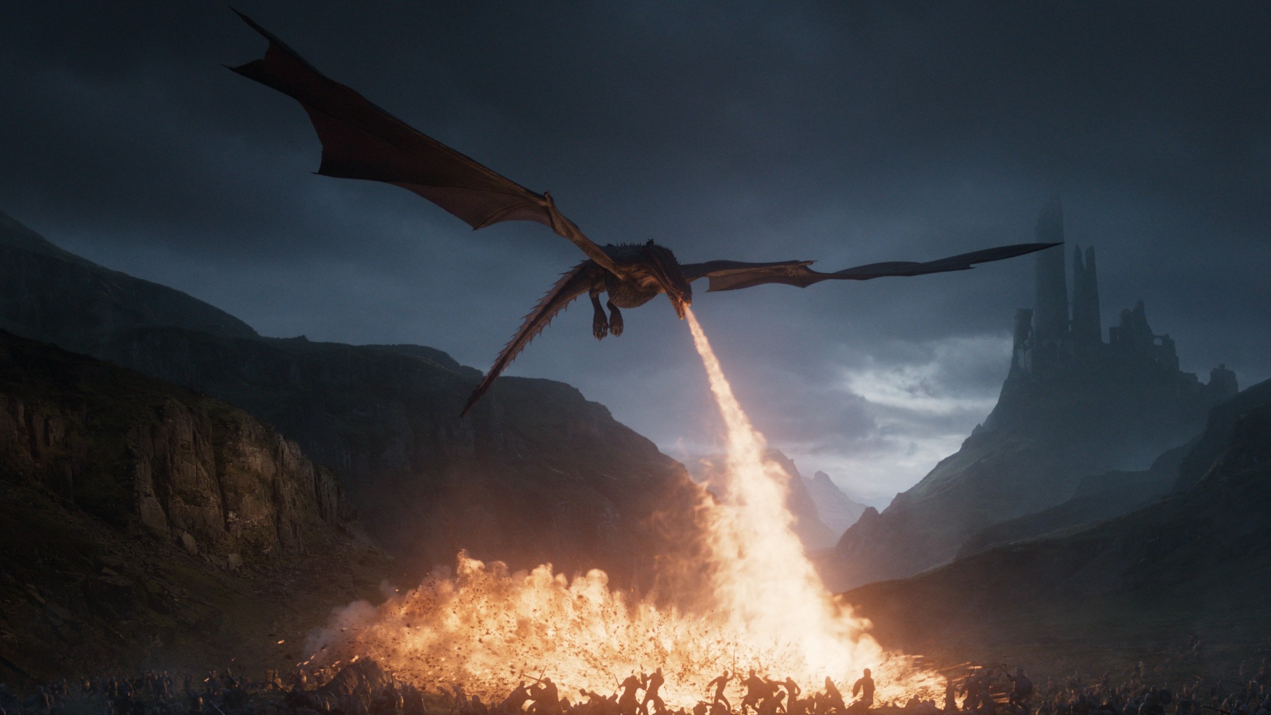 Game of Thrones: War For Westeros cinematic trailer preview of one of the dragons, it's flying over head in the dark and lighting up ground units