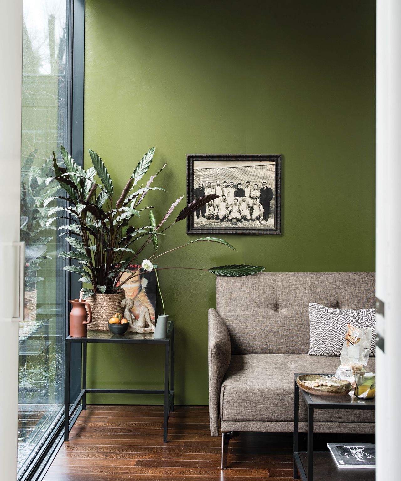 Farrow & Ball’s color curator shares her size-enhancing paint trick ...