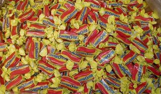 10 Worst Candies You Can Get While Trick Or Treating On Halloween ...