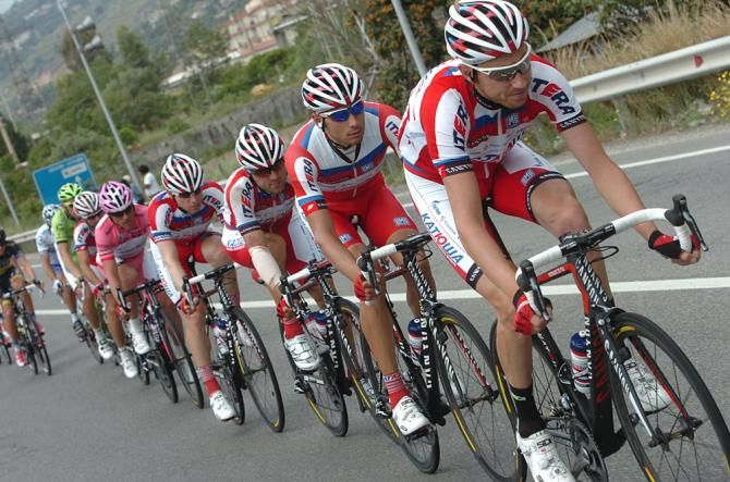 Luca Paolini tucked into the Katusha train