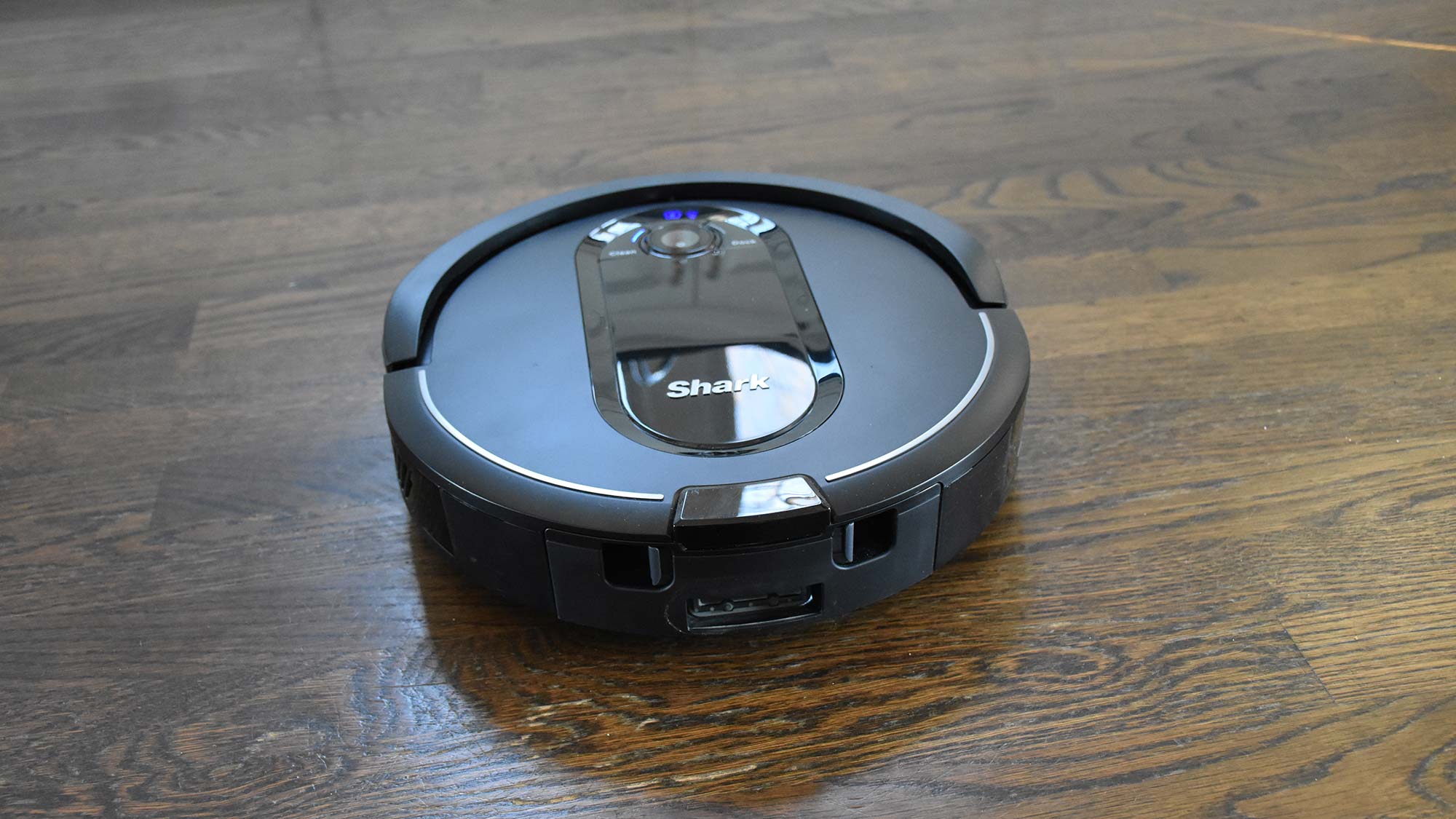 shark iq robot self empty vacuum r100ae