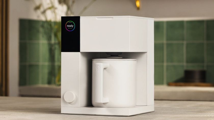 Aiden Precision Coffee Maker in Matte White