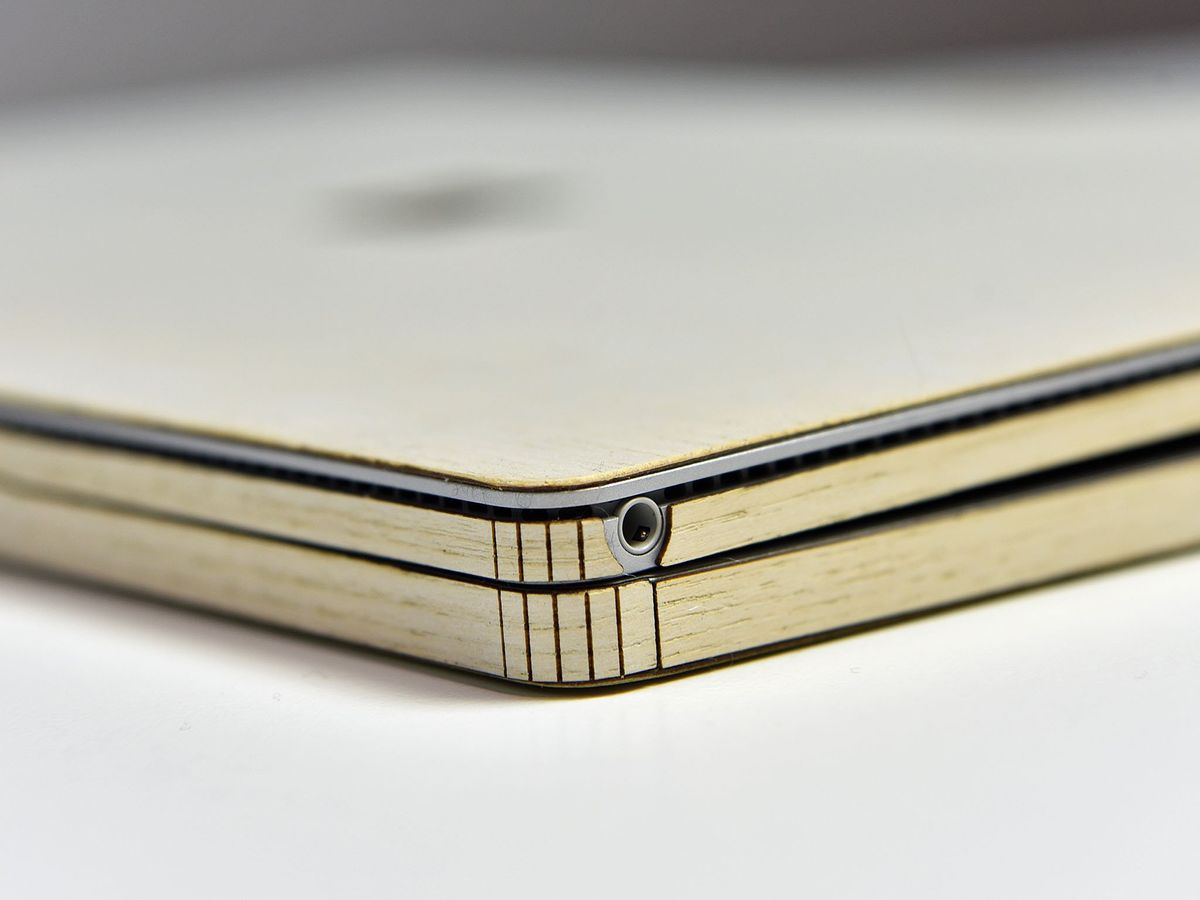 Toast Surface Book 2
