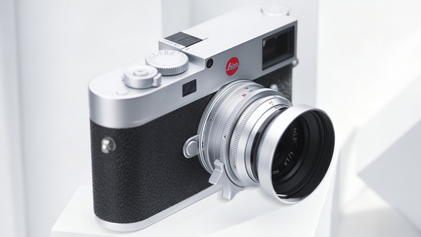 DK-Optic Chiaro 1.5-inch f/1.9 lens