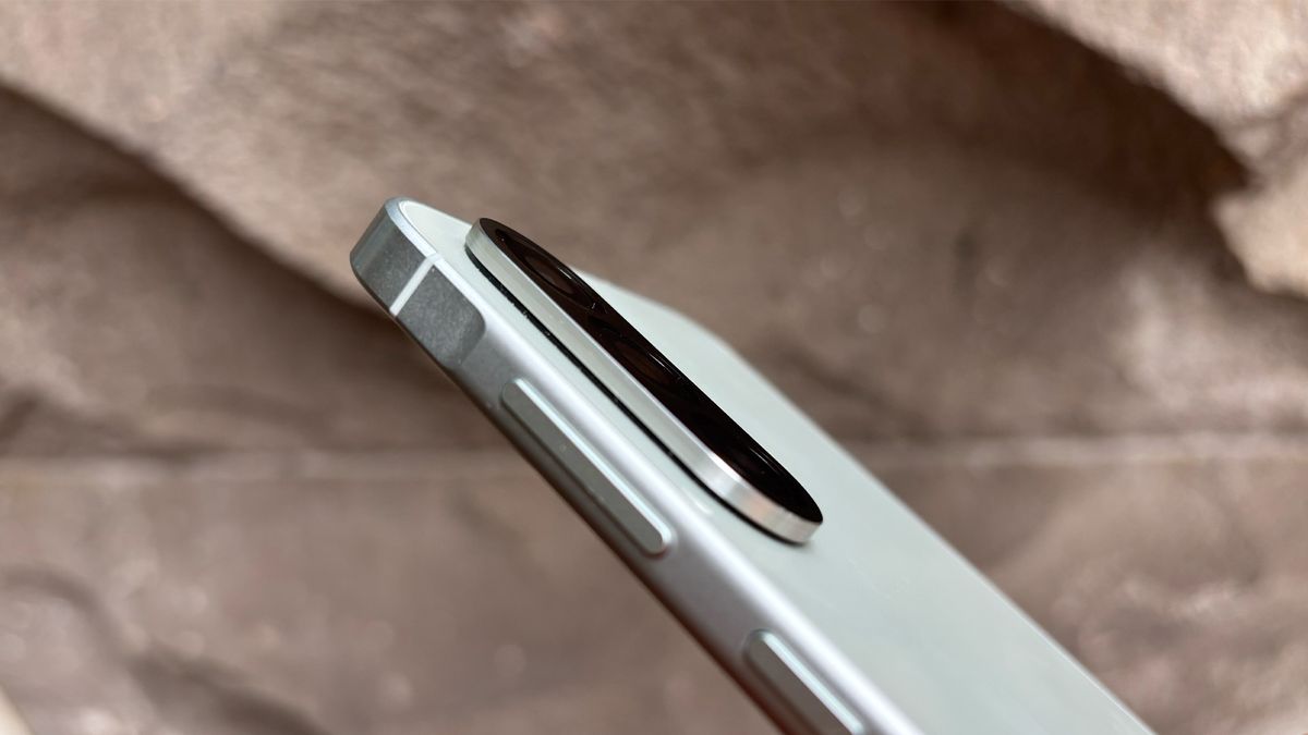 SAMSUNG GALAXY A56 REVIEW visual data 3