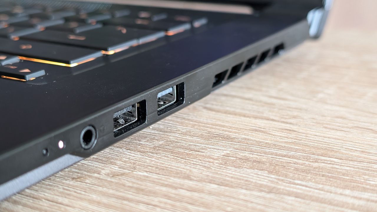 Gigabyte Aero X16